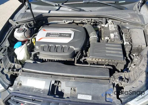 2019 Audi S3 2.0T Premium Plus z USA, uszkodzony, nr VIN WAUB1GFF8KA122089